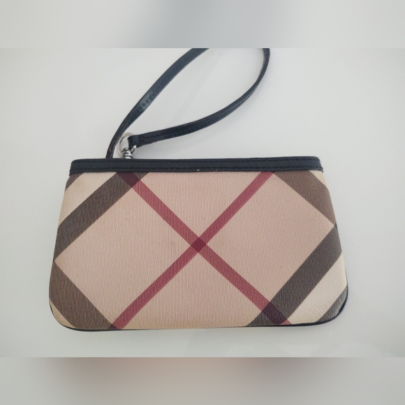 Burberry Small Nova Check Wristlet - Picture 3 of 9